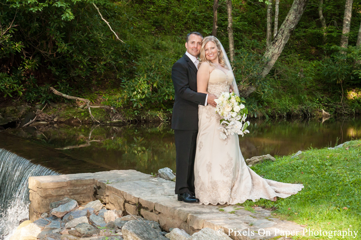 pixels on paper, boone wedding photographers, boone wedding photographer, blowing rock wedding photographer, wedding photographers blowing rock nc, nc mountain wedding photographers, wedding photography, wedding photographers, nc mountain destination wedding, nc high country, high country weddings, photo