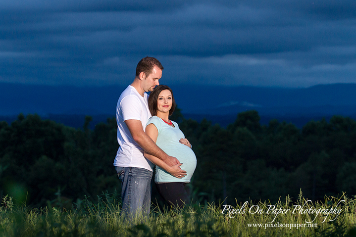 Mathis Maternity Photography, Family portrait photography by Wilkesboro NC Photographers Pixels On Paper photo