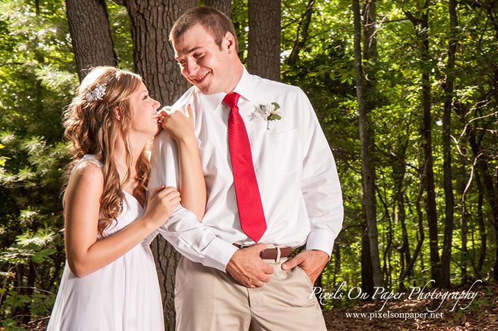 pixels-on-paper_tevepaugh_boone_photographers-wilkes_wilkesboro_wedding_nc mountain wedding_rustic_wedding_outdoor_wedding_nc mountains_wedding photography_wedding photos_creative photography_high country wedding_photography in nc_photo