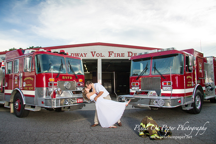 pixels-on-paper_tevepaugh_boone_photographers-wilkes_wilkesboro_wedding_nc mountain wedding_rustic_wedding_outdoor_wedding_nc mountains_wedding photography_wedding photos_creative photography_high country wedding_photography in nc_photo