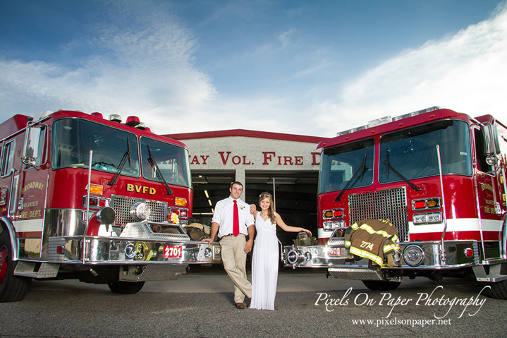 pixels-on-paper_tevepaugh_boone_photographers-wilkes_wilkesboro_wedding_nc mountain wedding_rustic_wedding_outdoor_wedding_nc mountains_wedding photography_wedding photos_creative photography_high country wedding_photography in nc_photo