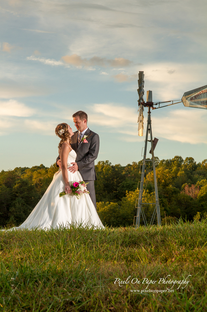 Moffitt Elkin Creek Vineyard Wedding Photo by Pixels On Paper. Boone, Blowing Rock, Asheville, Wilkes, Winston Salem Wedding Photographers