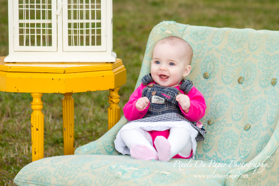 Amelia's outdoor spring portrait photography photo