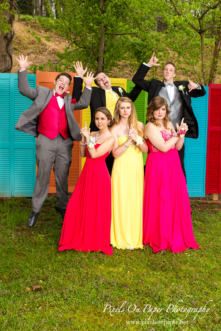 pixels on paper photography wilkesboro nc prom outdoor portrait photographers photo