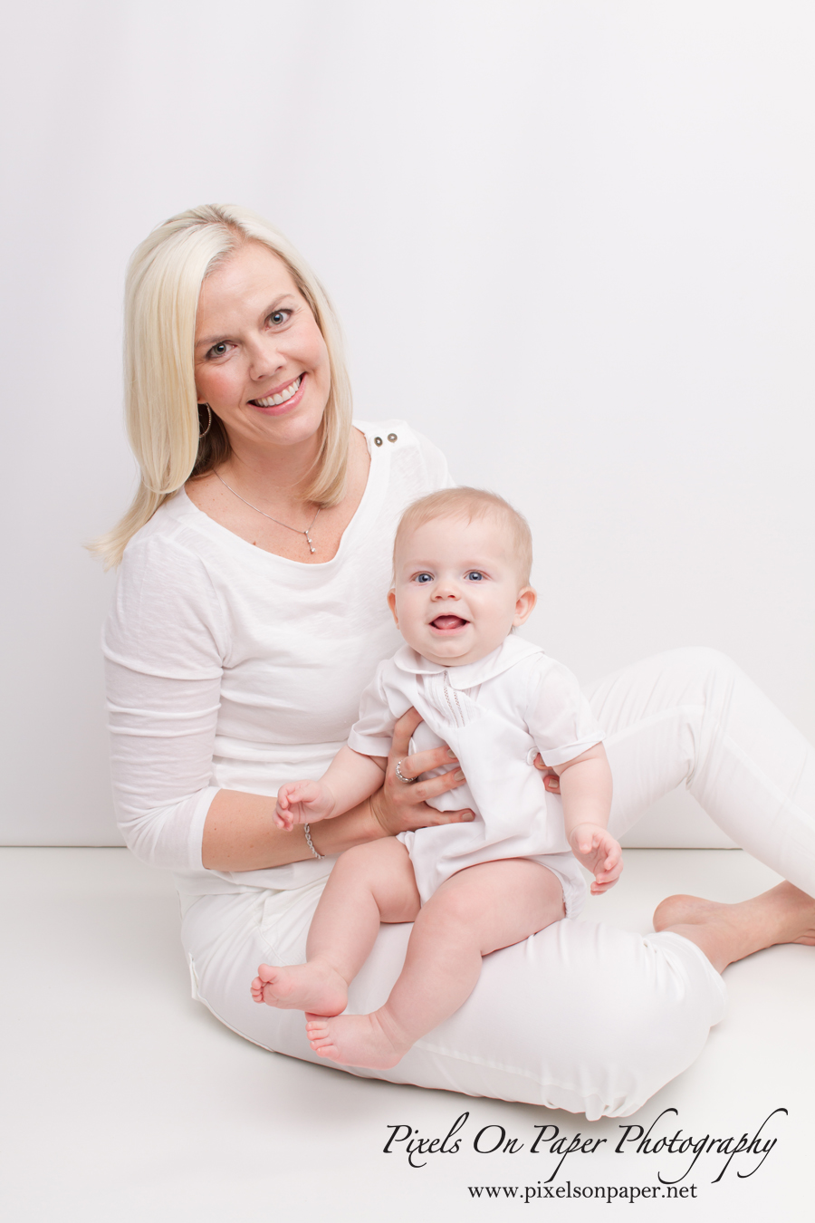 Pixels On Paper Photography Holden Gray Child and Family Portrait Photo