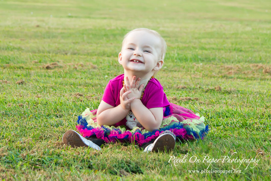 Amelia turns one. First Birthday. Child photography, children photo