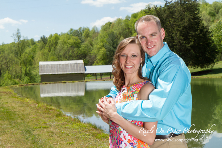 Williams engagement portrait photography by Wilkesboro NC Photographers Pixels On Paper photo