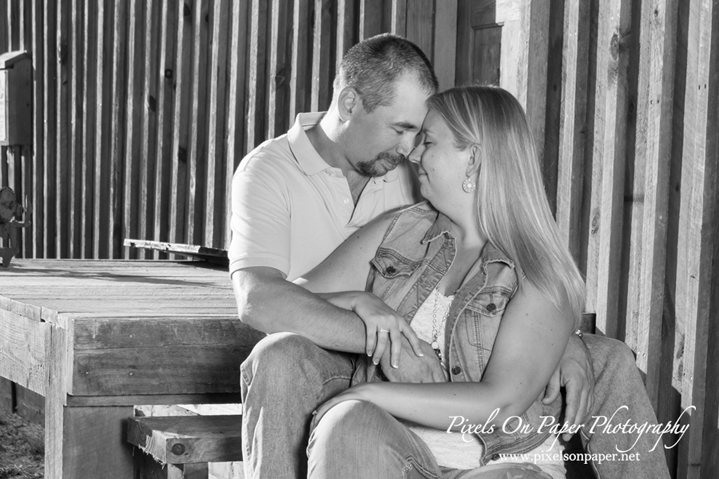 Cannon/Shumate Pixels On Paper Photography Engagement portrait photography photo