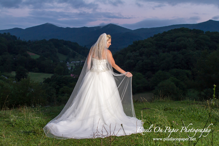 Pixels On Paper NC Mouintain Photographers Warrensville Bride Bridal Portrait Photo