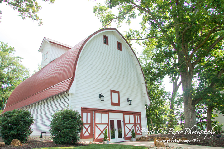 Elisabeth Bolick and Isaac Spillman tanglewood wedding photo