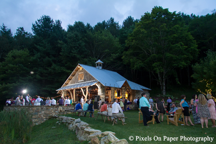 Boone Blowing Rock NC wedding photographers Pixels On Paper Lansing NC On The Windfall Outdoor Mountain Wedding Photo