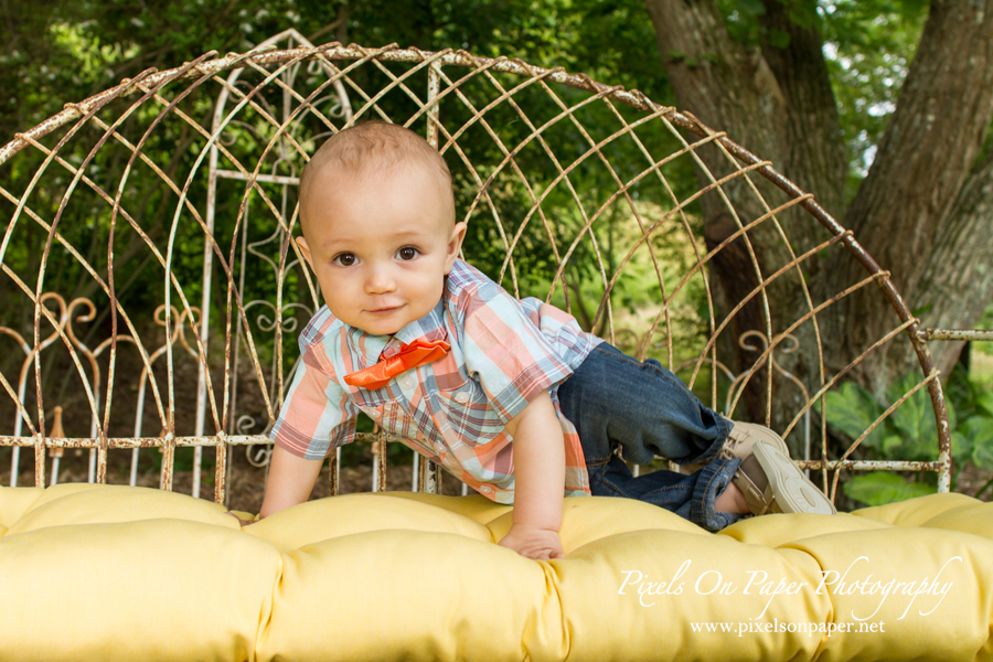 Isaiah 12 month one year Family Portrait Photography Pixels On Paper Photographers photo