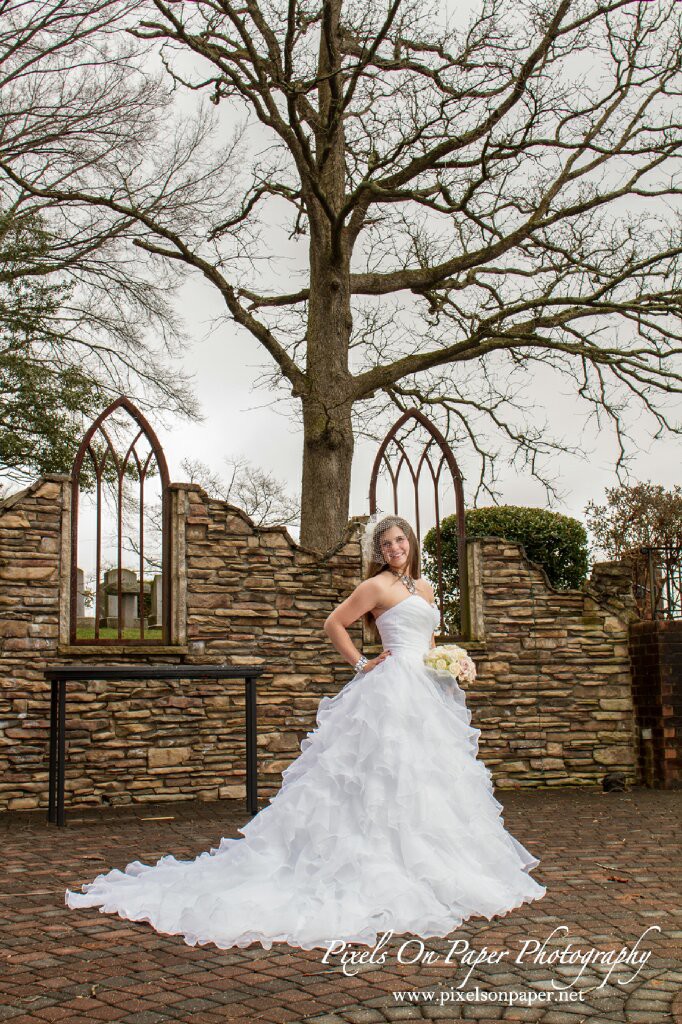 Pixels on Paper NC winter mountain bridal portraits photos