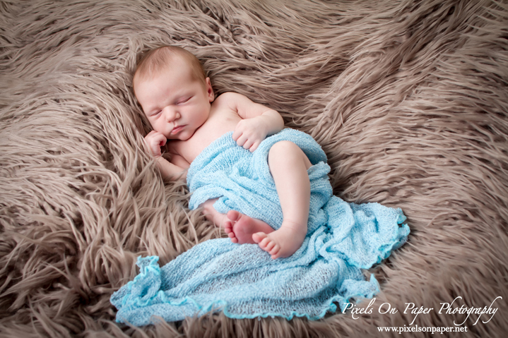 Aaron Schlinsog Newborn Photography by Pixels On Paper Portrait Photography photo