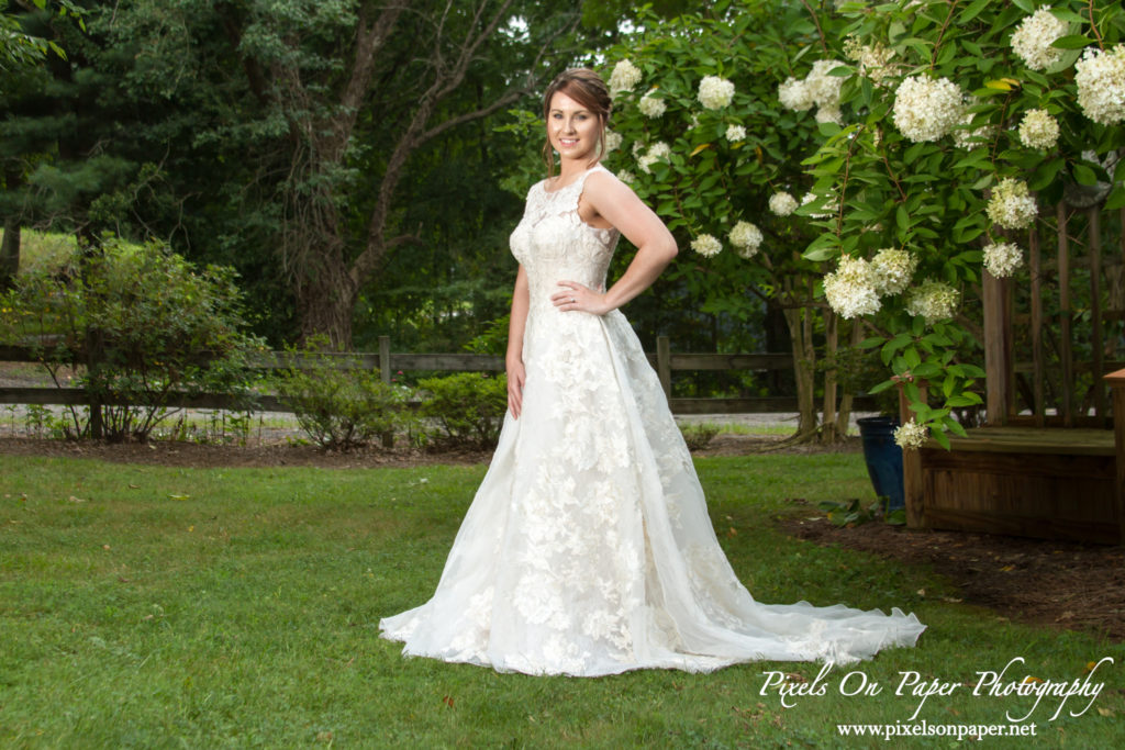 Pixels on Paper Berard Wedding, Jessica Upchurch Bridal portrait photo
