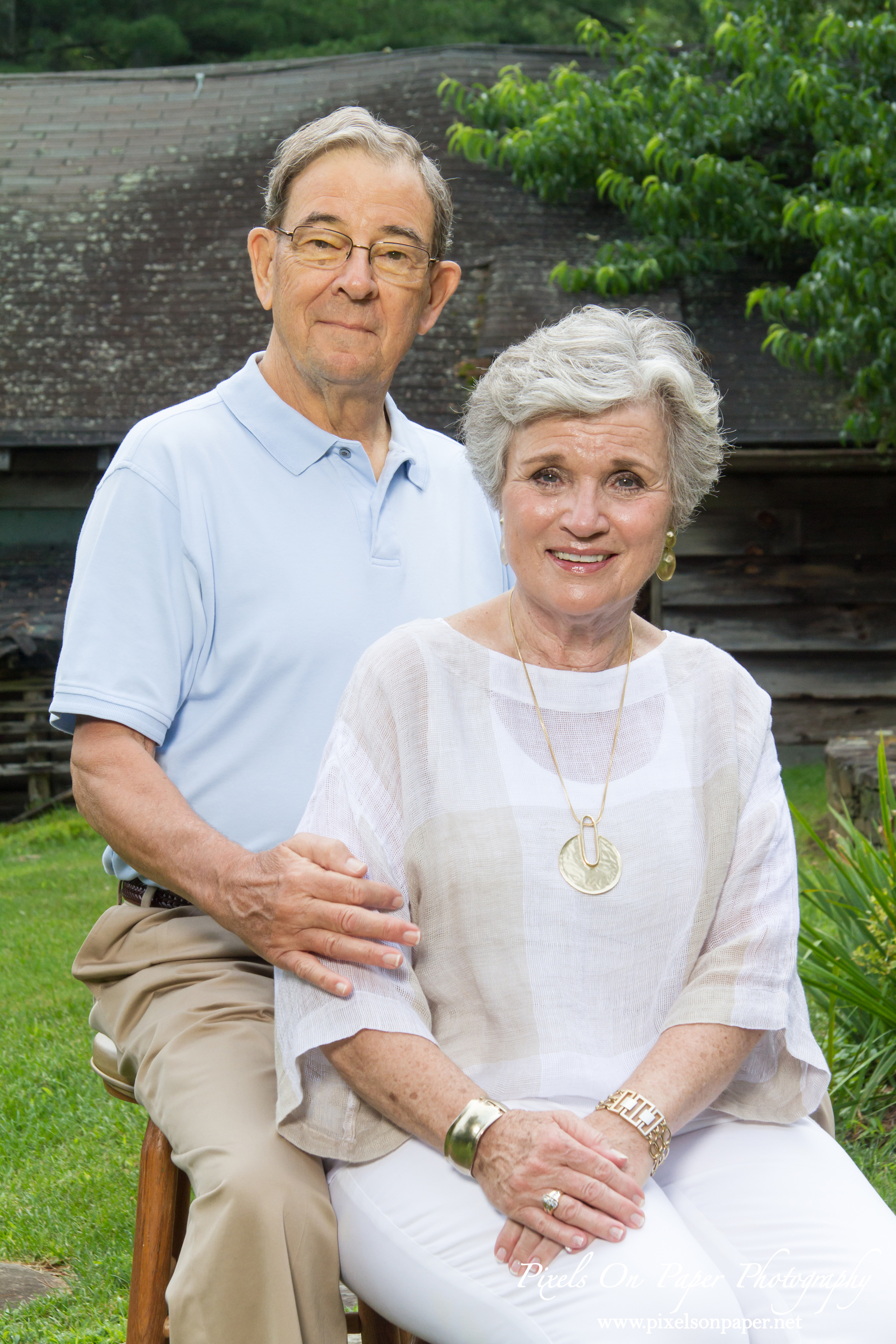 Roaring Gap NC family outdoor portrait photos by Pixels On Paper Wilkesboro NC Photographers photo