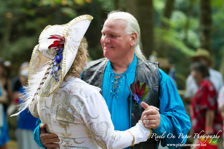 west jefferson nc outdoor wedding photographers pixels on paper photography photo