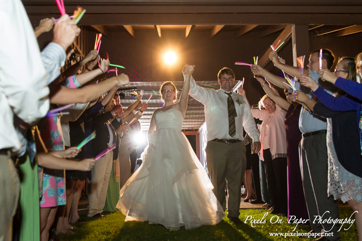 haley & cody |boone nc wedding photographer | river run farm | valle crucis | blowing rock | pixels on paper wedding photographers