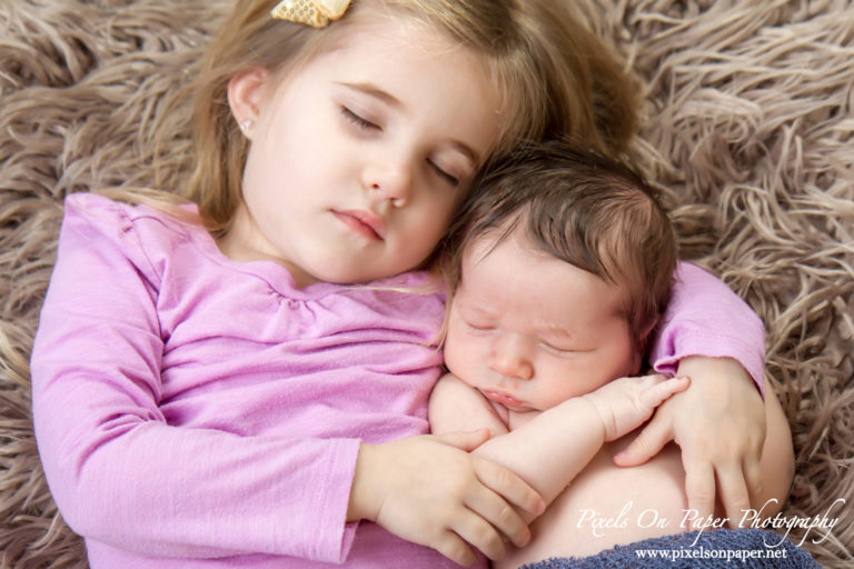 our favorite photographs of children | pixelsonpaperblog.com