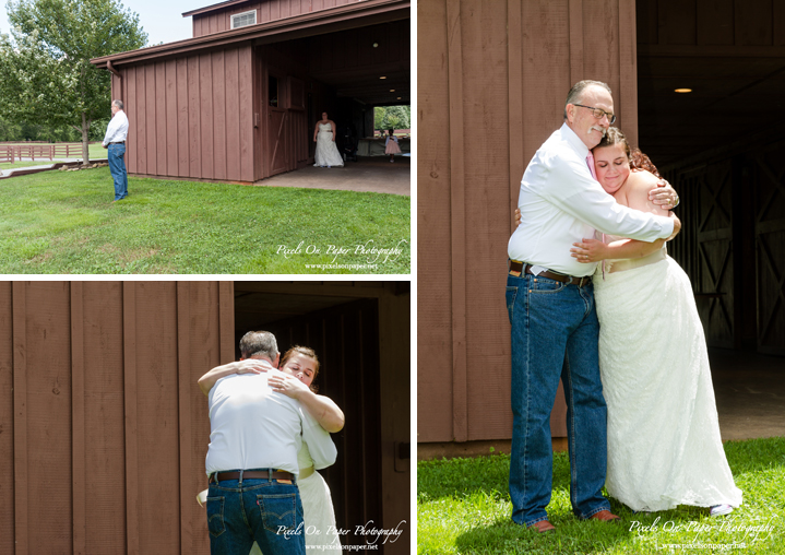 Pixels On Paper Photographers River Run Farm Banner Elk Valle Crucis NC Sohl / Goldman Outdoor Mountain Wedding Photo