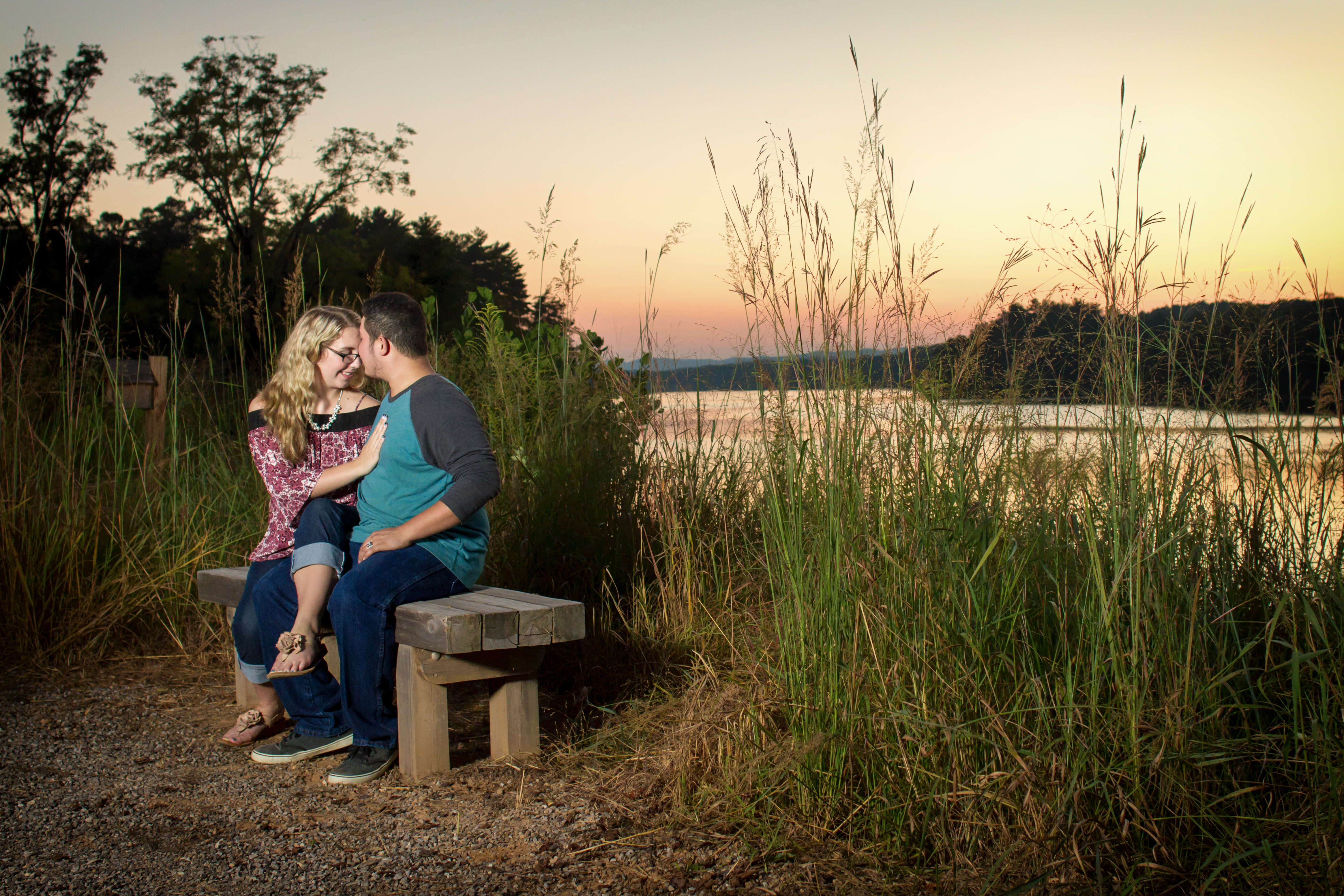 Pixels On Paper Boone, Blowing Rock, Jefferson, Wilkesboro, NC Mountain photographers outdoor fall family, child, engagement portrait photography photo