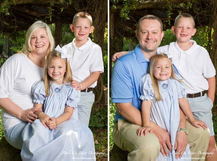 Meade Family Pixels On Paper Photographers Pictures Outdoor UNC Chapel Hill Portrait photo