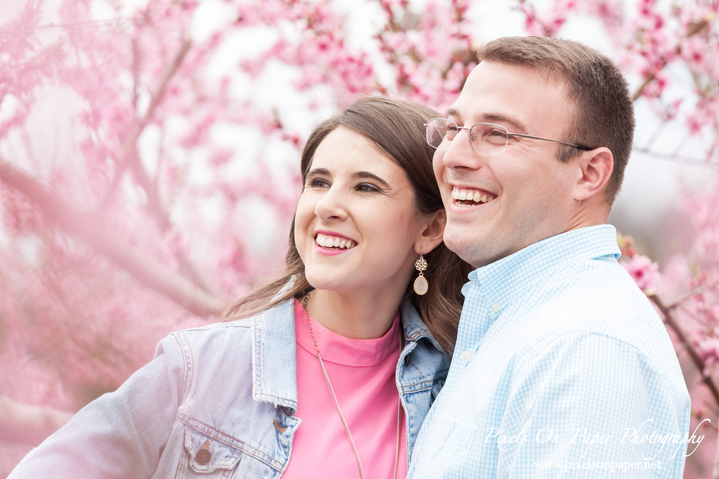 Tevepaugh / Parker Pixels On Paper Photography Engagement portrait photography photo