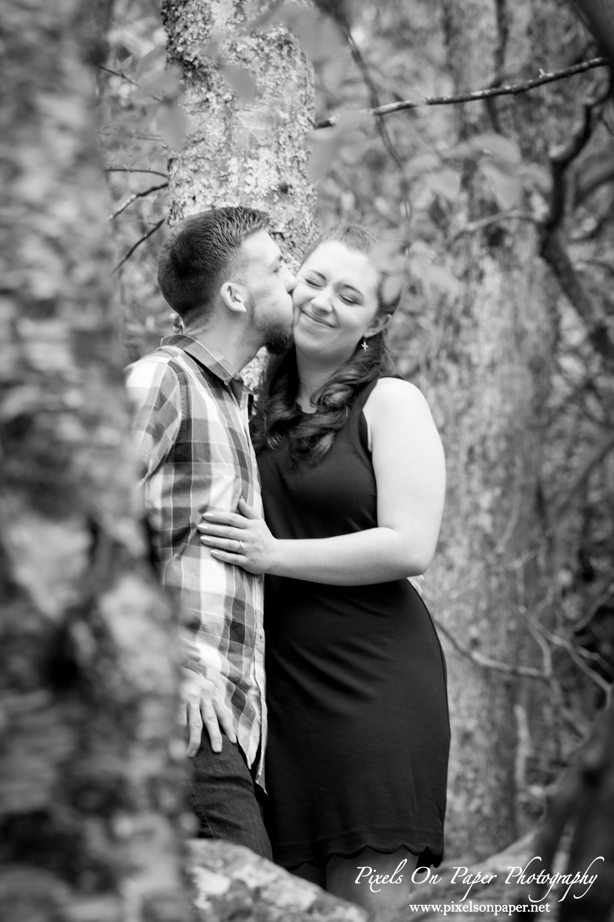 Jefferson NC Outdoor Mountain Engagement by Pixels On Paper Photography Photographers photo