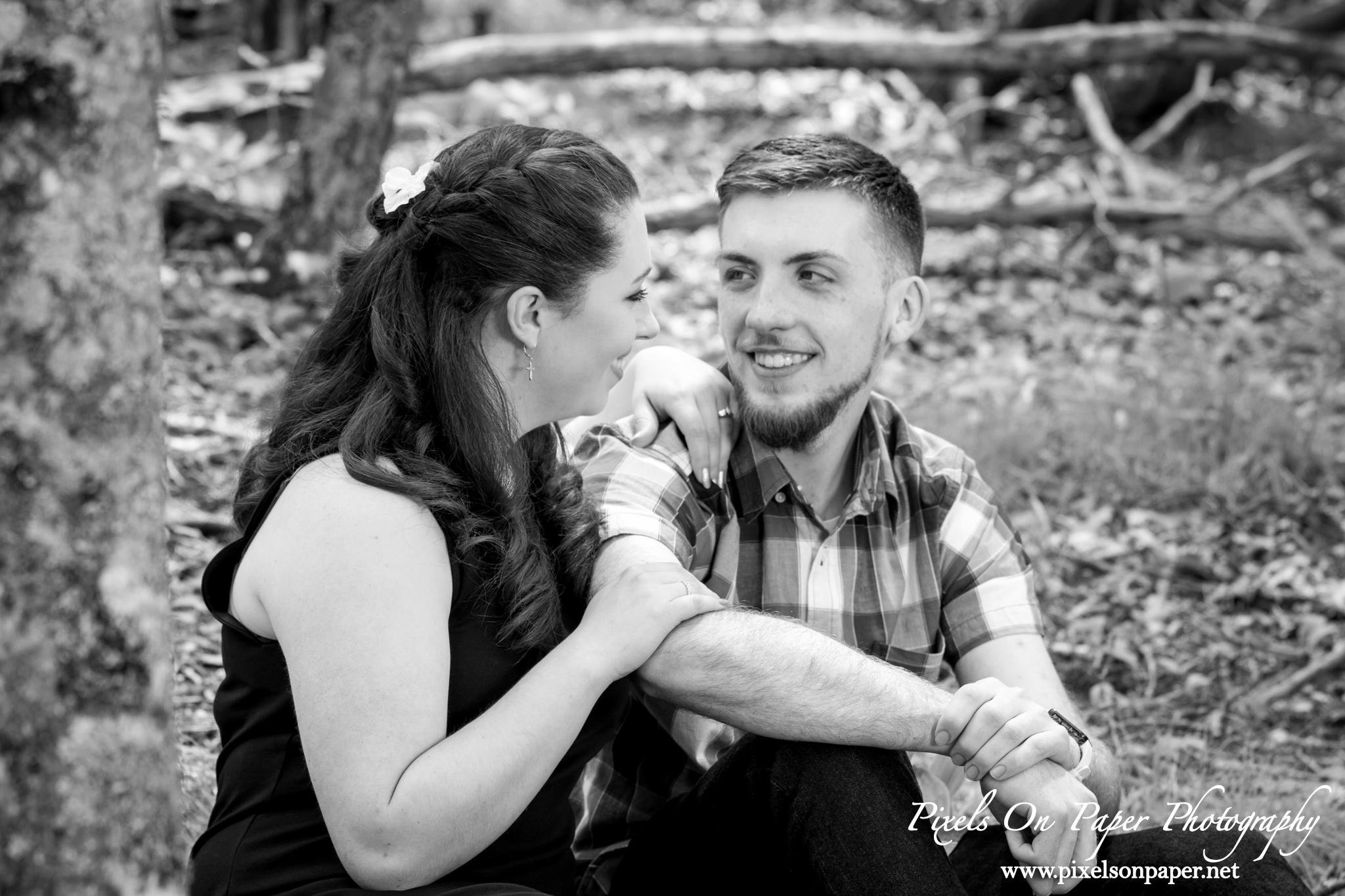 Jefferson NC Outdoor Mountain Engagement by Pixels On Paper Photography Photographers photo