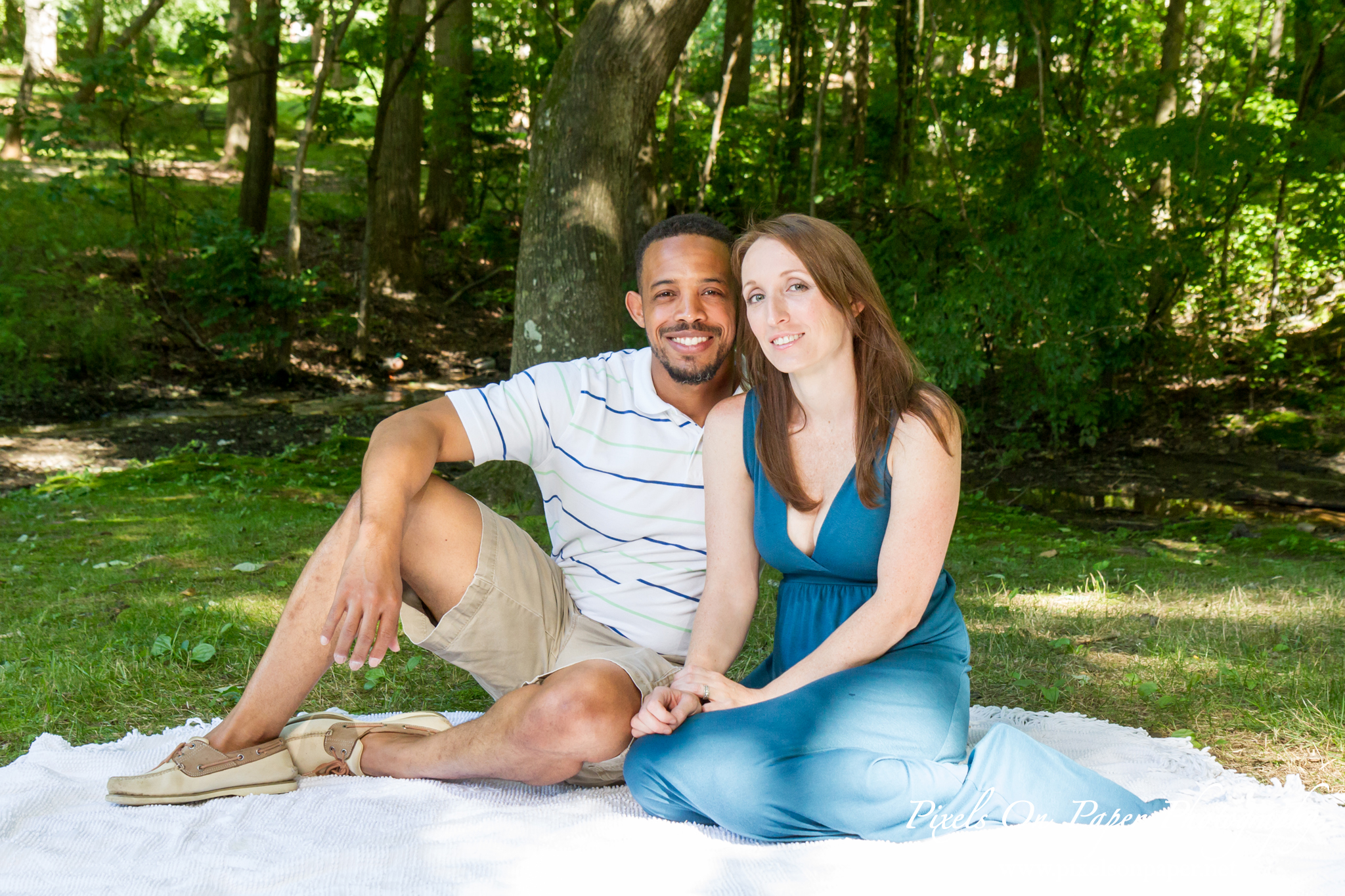 Ellis Family Outdoor Portraits by Wilkesboro NC Photographers, Pixels On Paper Photography Photo