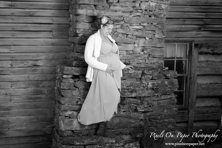 Pixels On Paper Photographers Outdoor Jefferson NC Mountain maternity portrait photo