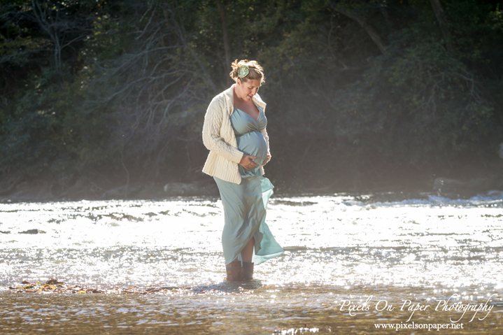 Pixels On Paper Photographers Outdoor Jefferson NC Mountain maternity portrait photo