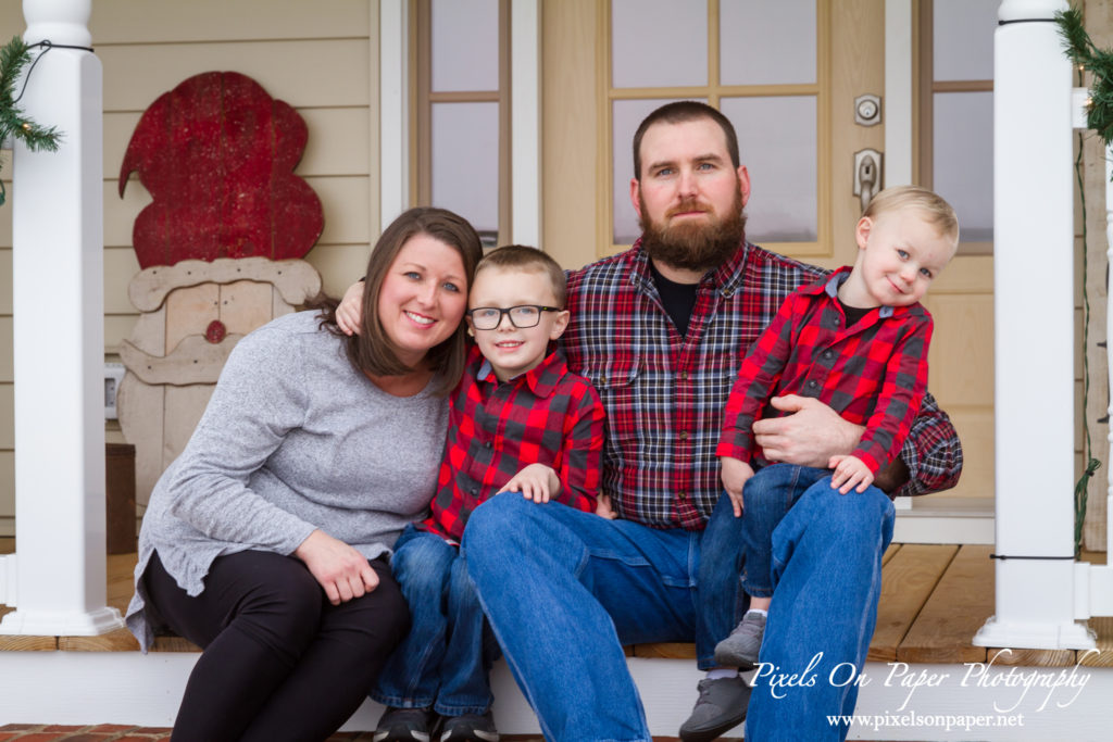 Pixels On Paper Photography Wilkesboro NC photographers Andrews Family Christmas In Home Portrait Photos