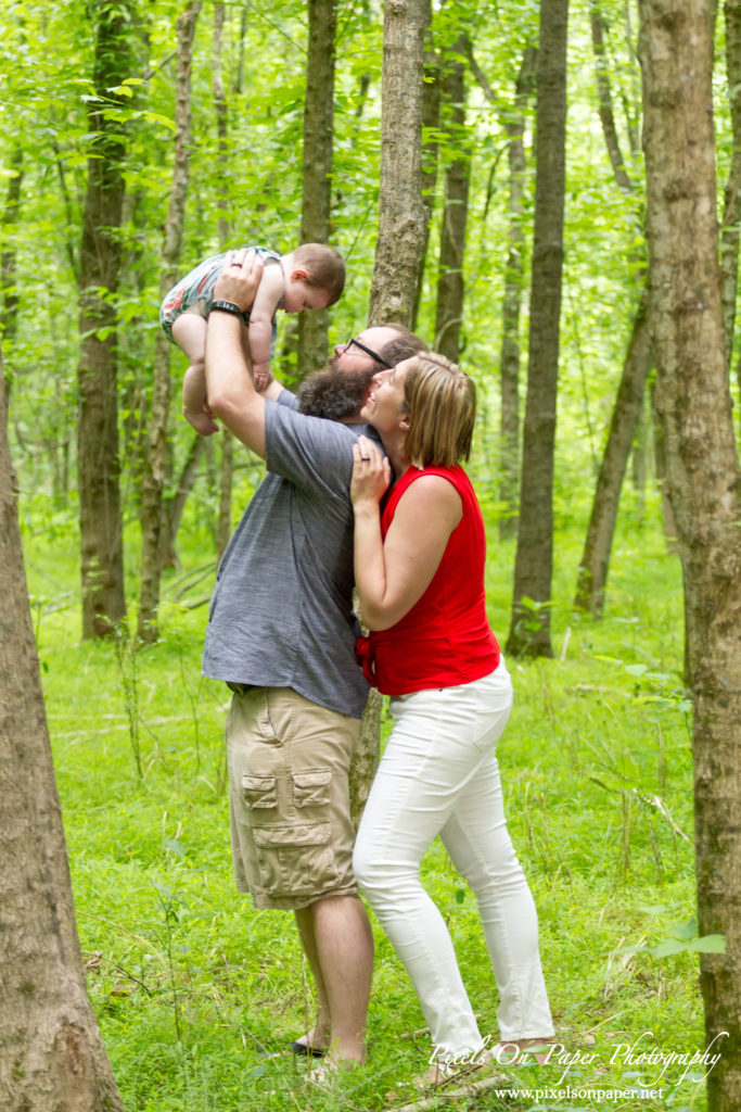 Pixels On Paper Wilkesboro NC Photographers Senter family and baby outdoor portrait photo