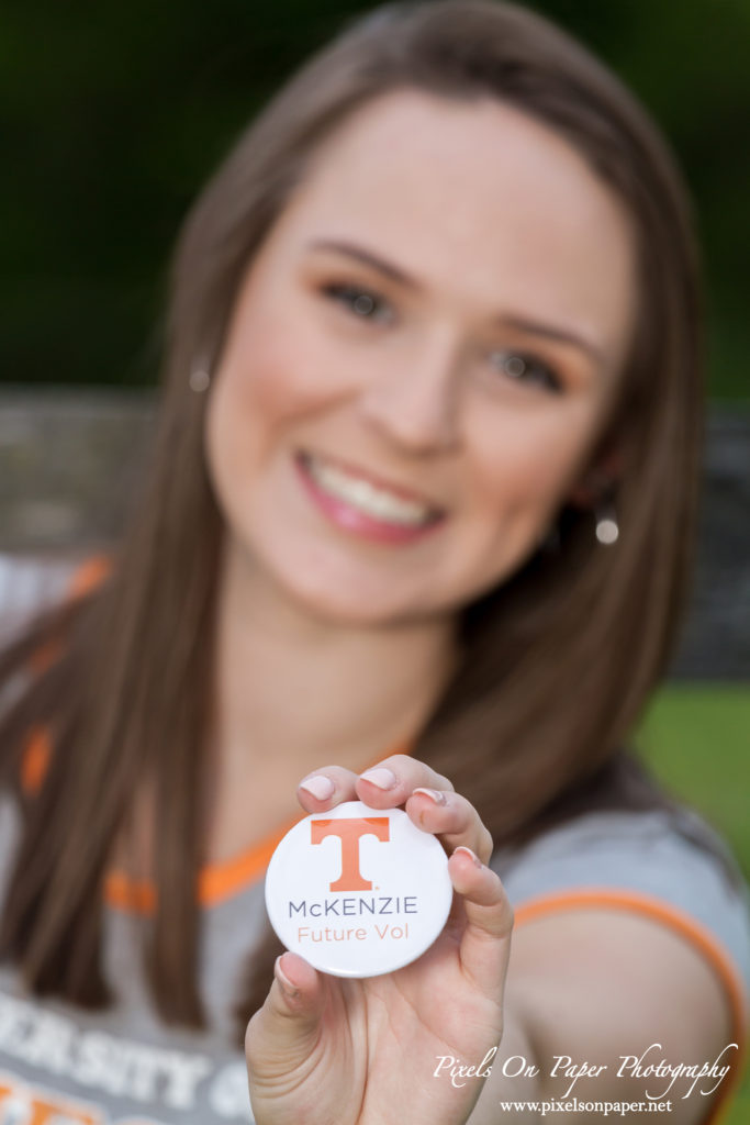 Pixels On Paper Wilkesboro NC Photographers McKenzie Goff Outdoor Senior Portrait Photo