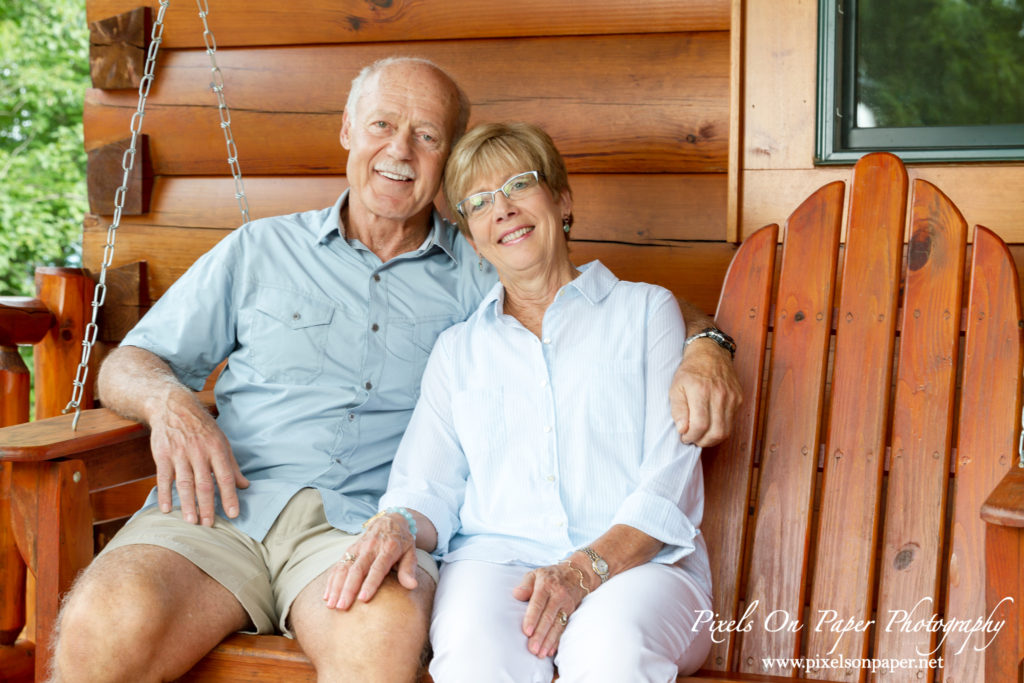 Reid family Pixels On Paper Boomer NC outdoor portrait photographers photo