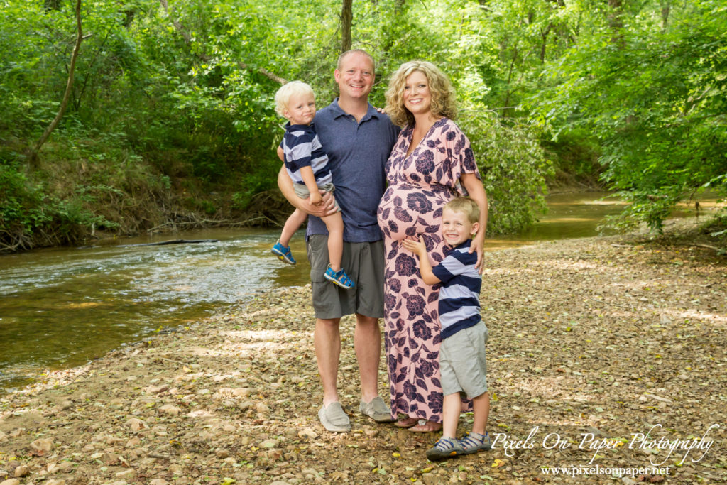 york family wilkesboro nc outdoor maternity portrait photo