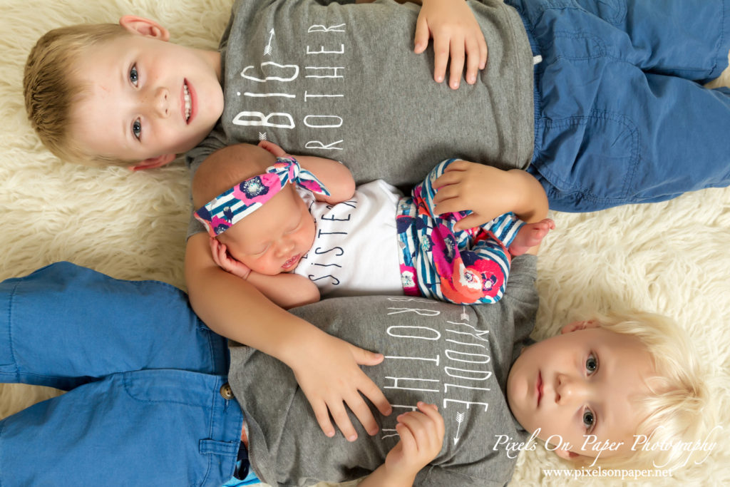 York family Wilkesboro NC newborn photographers portrait photo