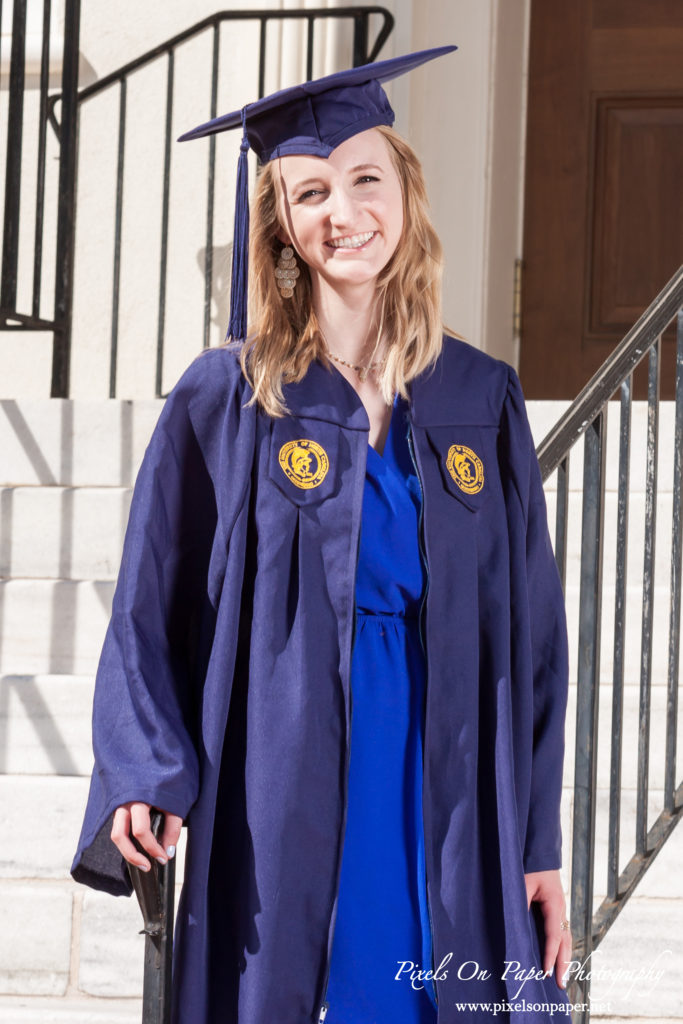 Leann McAbee UNC Greensboro College Senior Grad Portrait Photo