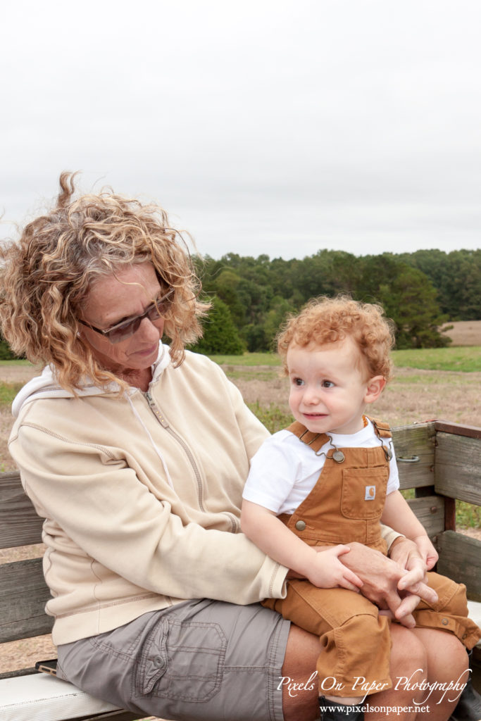 Pixels On Paper Photographers Howards Family Farm Fall Pumpkin Patch Photo