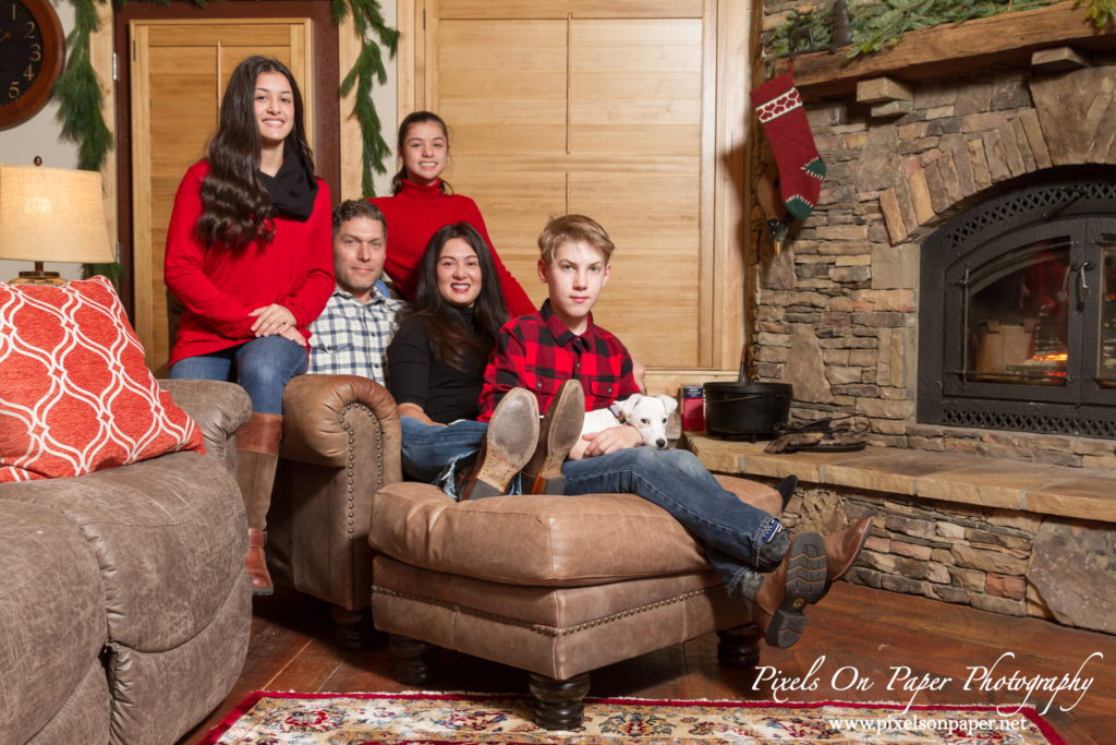 Pixels On Paper Wilkesboro NC Photographers Holland In Home Family Christmas 2019 Photo