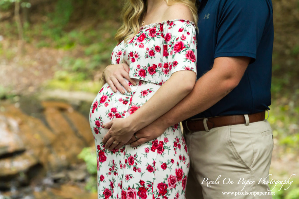 Triplett family Lenoir NC outdoor maternity portrait photo