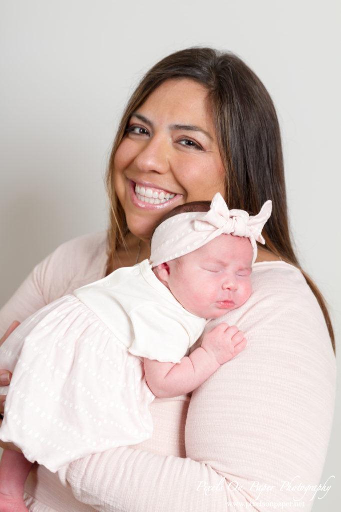 Pixels On Paper Photography Bennett family newborn baby photo