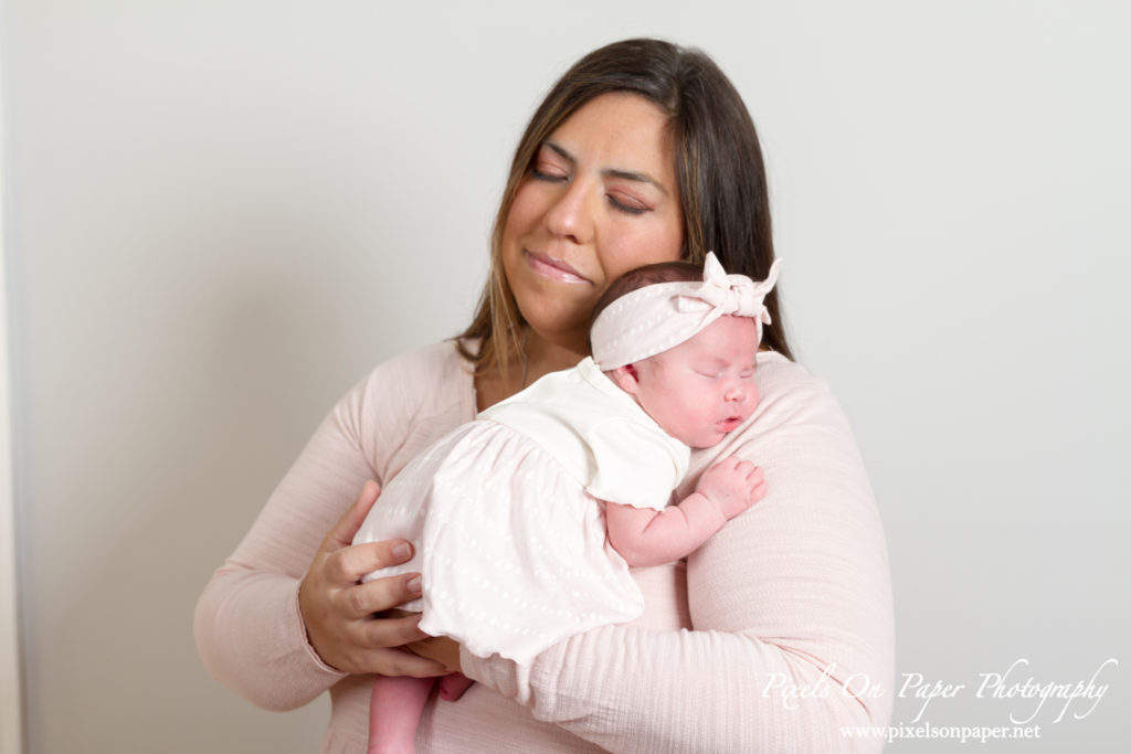 Pixels On Paper Photography Bennett family newborn baby photo