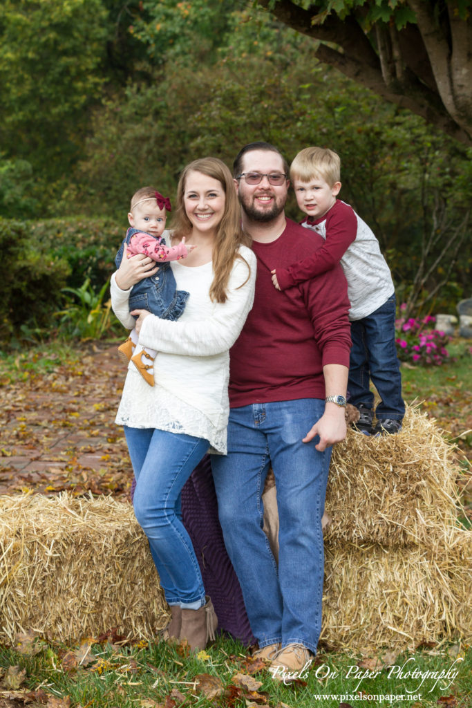 Absher family outdoor portrait photos Wilkesboro NC Photographers