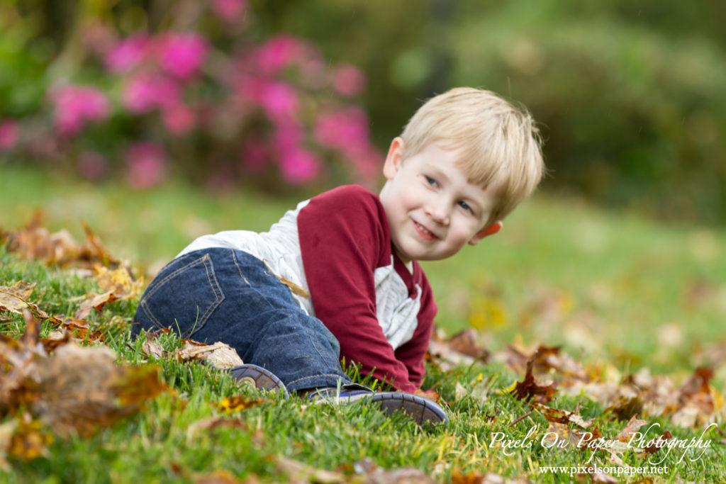 Absher family outdoor portrait photos Wilkesboro NC Photographers