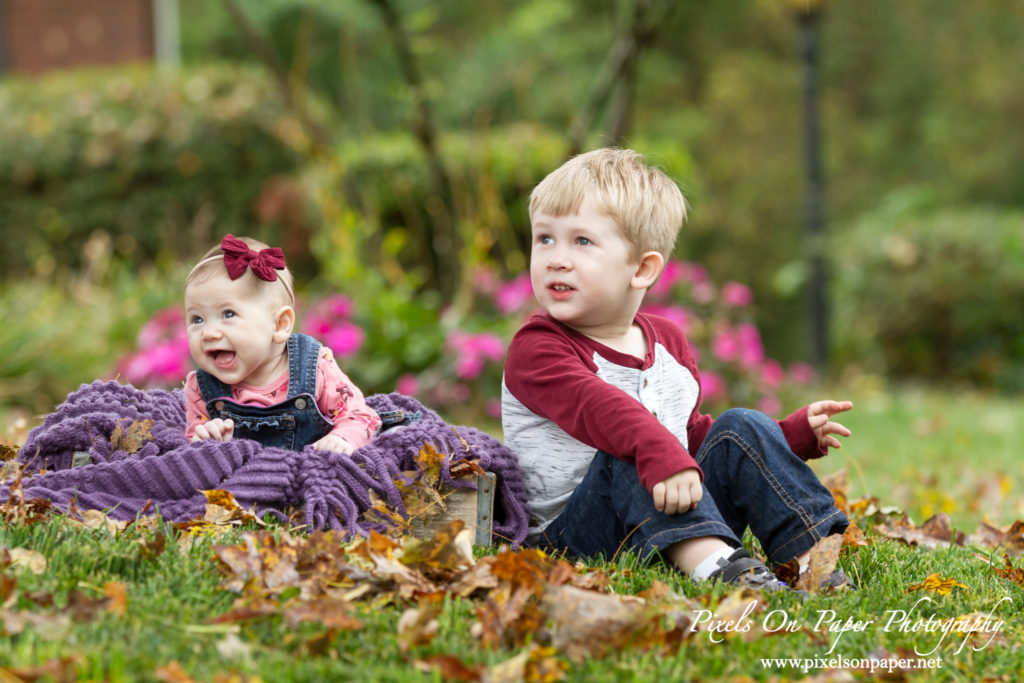 Absher family outdoor portrait photos Wilkesboro NC Photographers