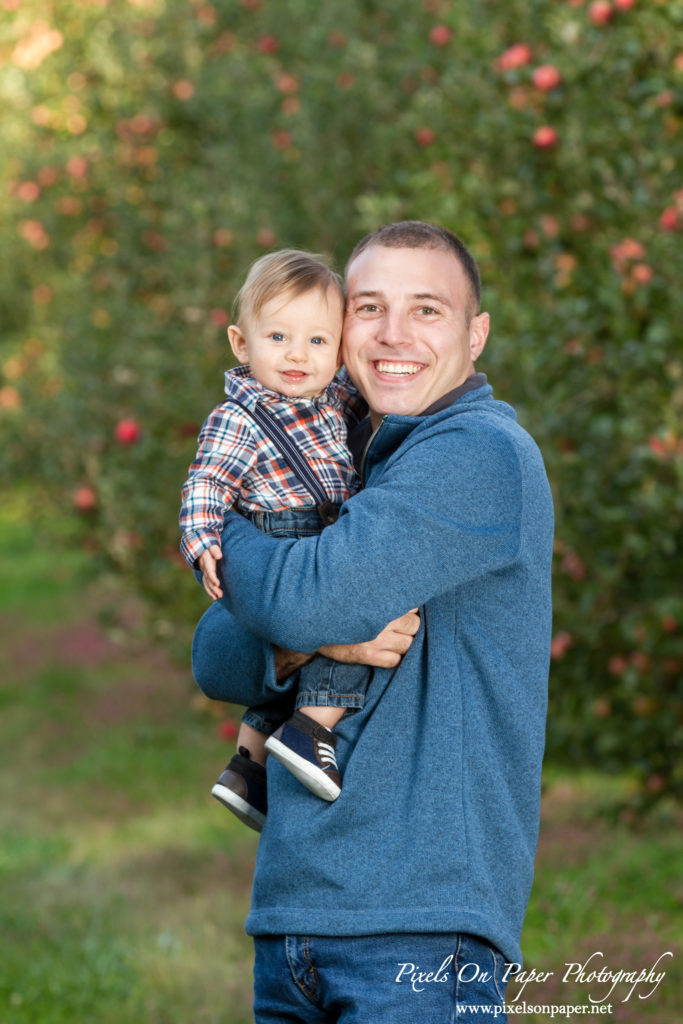 Pixels On Paper Photography Tevepaugh Six Month Apple Orchard Baby Portrait Photo