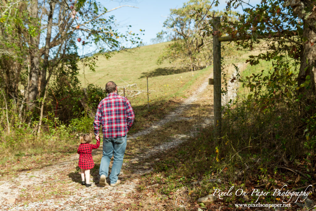 Pixels On Paper NC Mountain Photographers Senter family outdoor family portrait photo