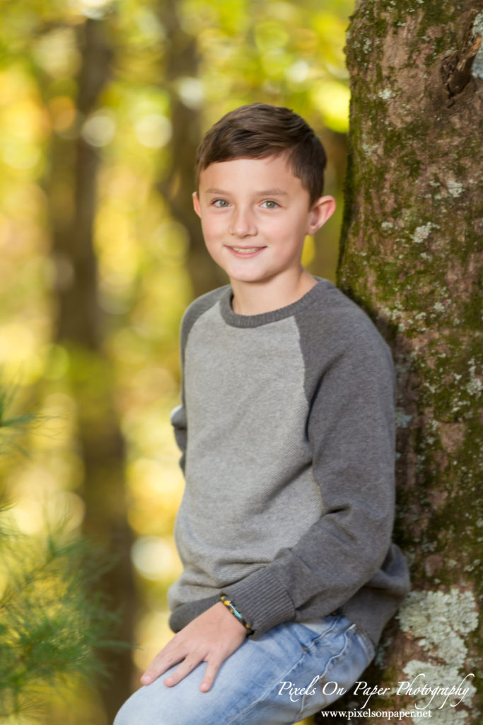 Graybeal family outdoor fall portrait NC mountains photo